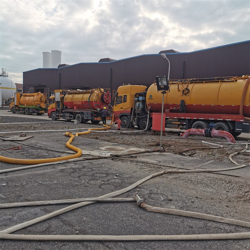 闻喜污水池清理